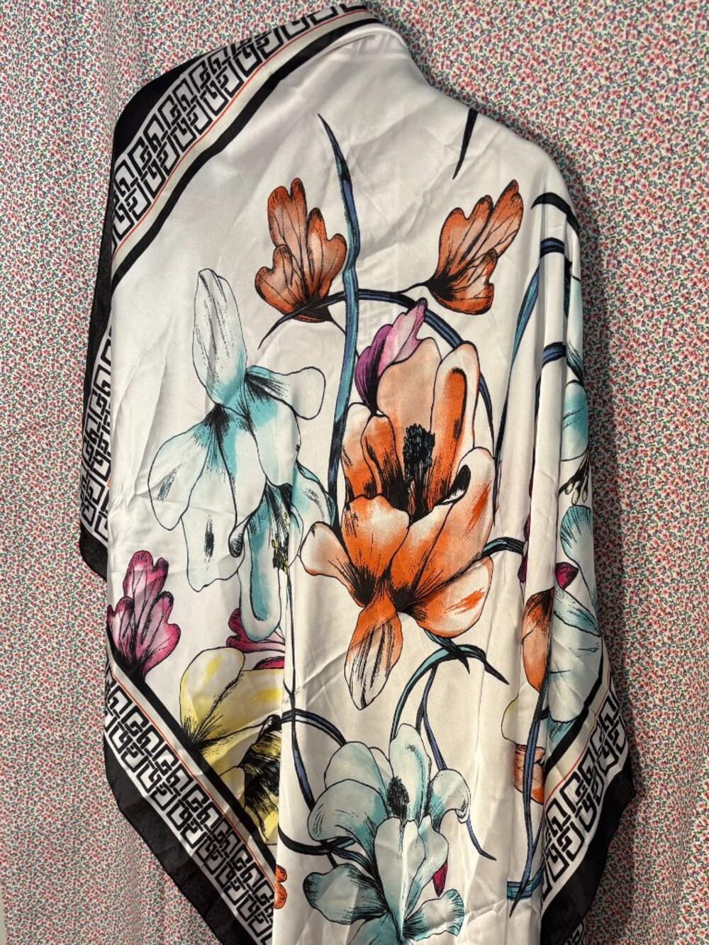 Chico's Scarf NWT 42" square
